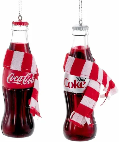 COCA-COLA® BOTELLA DE COQUE CON ORNAMENTO BUFANDA - 2 SURTIDOS: COCA-COLA Y COQUE DIETETA