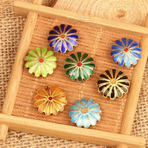 10 piezas de pulido Cloisonne 12 pétalos con cuentas DIY de 0.709 in, accesorios de cobre esmaltado, hallazgos, aretes, pulsera, collar