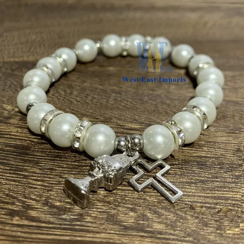 Miniatura 6 de Pulsera de perlas blancas de metal plateado con cruz de cáliz en bolsas de regalo de organza con flores y cintas/Recuerdos para Primera Comunión