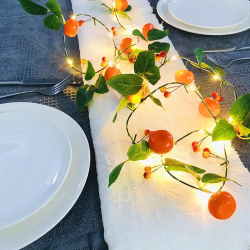 Guirnalda de luces artificiales de frutas y mandarina, 80 LED, naranjas, bayas, kumquat, enredaderas colgantes, guirnalda de plantas, funciona con