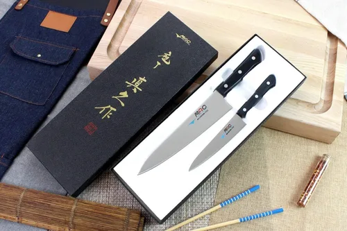Miniatura 3 de MAC Knife Chef Series - Juego de 2 cuchillos de iniciación – Cuchillo de chef estilo Gyutou de 8.5 pulgadas y cuchillo utilitario de 5.5 pulgadas