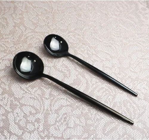 Miniatura 5 de Juego de cubiertos portátiles, juego de cubiertos de 5 piezas, acero inoxidable 18/10, pulido de espejo, negro, utensilios modernos y elegantes