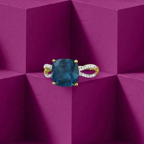 Miniatura 6 de Ross-Simons Anillo de topacio azul Londres de 4.90 quilates y diamantes de .11 qt t t en oro amarillo de 14 quilates