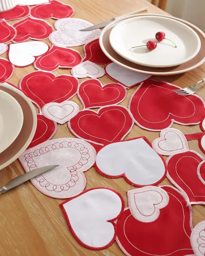 Miniatura 3 de Decoración del día de San Valentín, camino de mesa para el día de San Valentín, 70 pulgadas de largo, decoración de corazón bordado para el hogar