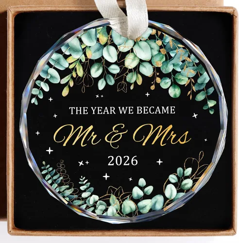 Miniatura 17 de Adorno personalizado para casados de primera Navidad 2026, regalos de compromiso para parejas, adorno de boda personalizado para recién casados