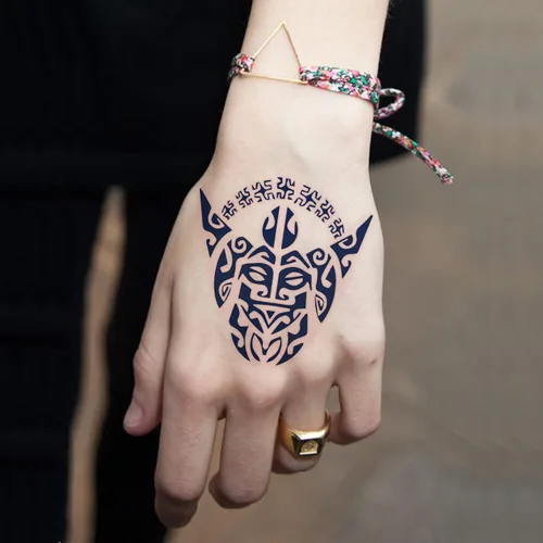 Miniatura 5 de 10 tatuajes vikingos celtas nórdicos para la parte posterior de las manos y los antebrazos, tatuajes tribales de Bule para la cara, fiesta vikinga