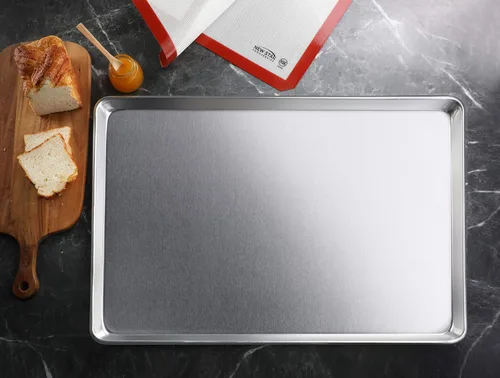 Miniatura 3 de New Star Foodservice Sartén de aluminio de grado comercial de calibre 12 para bollos, 18 pulgadas de largo x 26 pulgadas de ancho x 1 pulgada