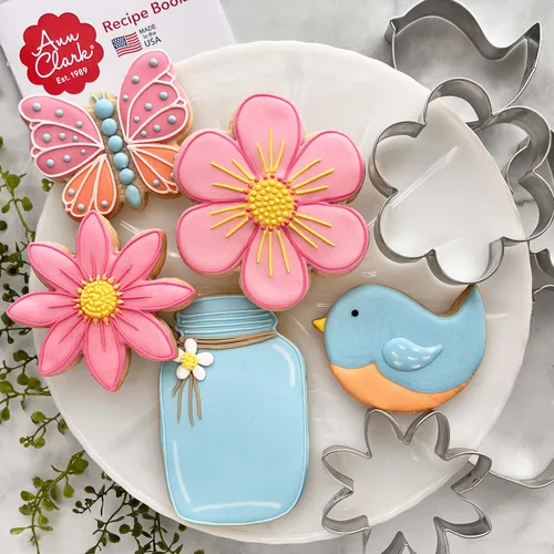 Miniatura 2 de Ann Clark - Juego de 5 cortadores de galletas para el Día de la Madre para el Día de la Madre, fabricado en Estados Unidos, mariposa, pájaro, flor