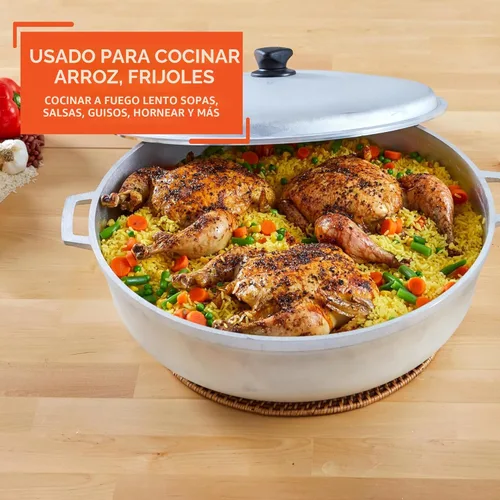 Miniatura 7 de IMUSA USA GAU-80560 - Mini caldero colombiano tradicional (horno holandés) para cocinar y servir, con capacidad para 0.7 qt.