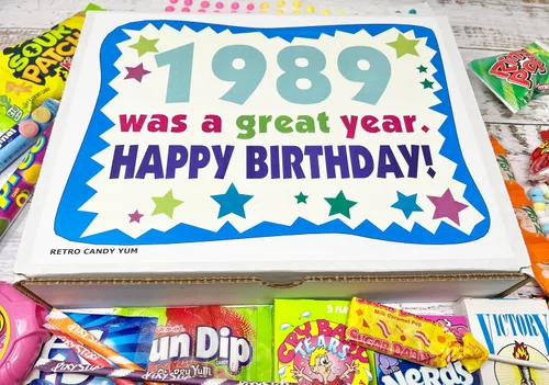 Miniatura 3 de RETRO CANDY YUM ~ Ideas de regalo de cumpleaños número 33 de 1989, surtido de dulces nostálgicos de la infancia, regalos de cumpleaños número 33
