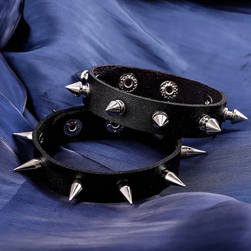 Miniatura 7 de Pulsera de cuero para hombre y mujer, pulsera punk, pulsera de rock, trenzada, con remaches, pulsera ajustable