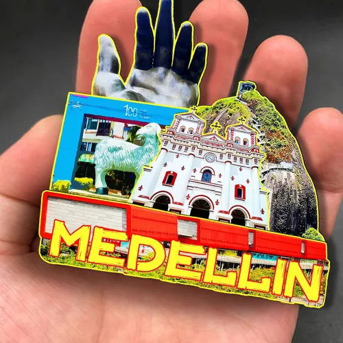 Miniatura 4 de Medellin Colombia - Imán de madera 3D para nevera, recuerdos coleccionables, decoración hecha a mano, artesanías 2