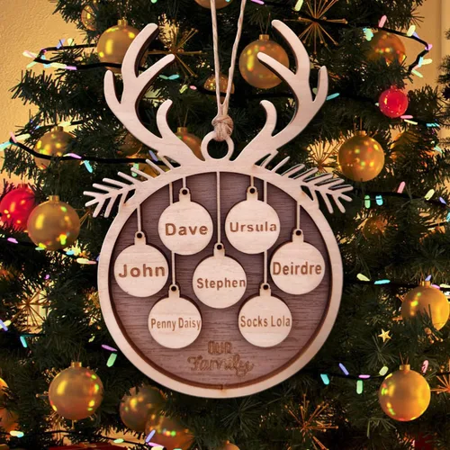 Miniatura 8 de Adorno de Navidad familiar personalizado 2023, adornos de madera para árbol de Navidad con cuerda pequeña, de 1 a 10 nombres personalizados