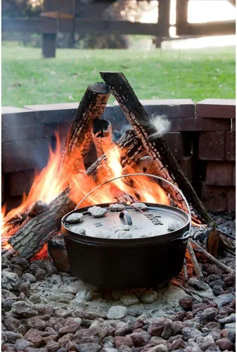 Miniatura 12 de Lodge Horno holandés de hierro fundido pre-sazonado de 8 cuartos de galón con tapa, asas duales, uso en el horno, en la estufa, en la parrilla