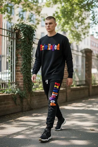 Miniatura 60 de SCREENSHOT APPLIQUE F11966 Premium Fleece Streetwear Chenille EMB Crew Neck Sweatshirt - Classic Fit