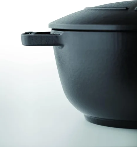 Miniatura 2 de STAUB Wa-NABE 40501-005 Olla de hierro fundido de dos asas, negra, M, 18 cm (7.1 pulgadas), apta para inducción, 2 piezas, para cocinar