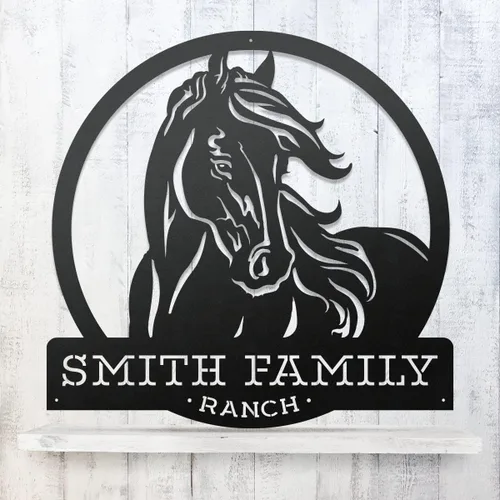 RealSteel Letrero de metal personalizado de rancho de caballos, arte de pared occidental personalizado, letrero de nombre rústico de granja y Negro