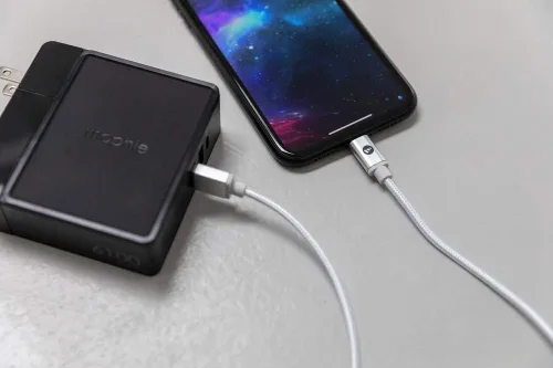 Miniatura 2 de mophie Cable USB-A de carga rápida con conector Lightning - Cable de 1M