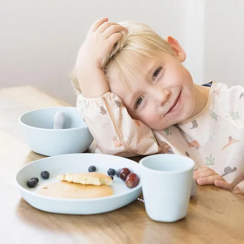 Miniatura 8 de Tiny Twinkle Vajilla - Juego de 3 platos, juego de tazas, platos y cuencos sin BPA para niños y niños pequeños, juego de vajilla de plástico