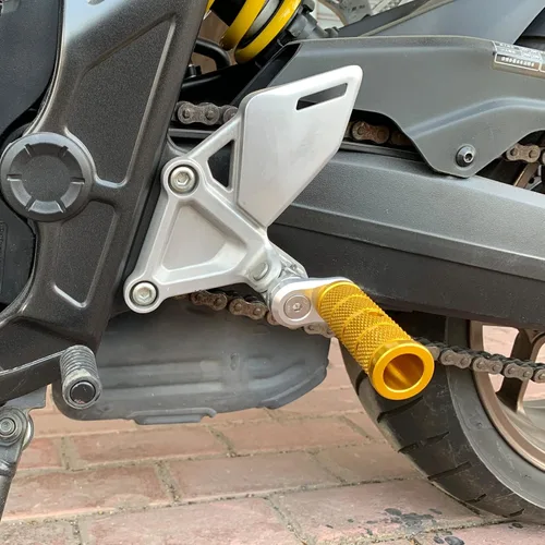 Miniatura 6 de Clavija de pie delantera ajustable (compatible con SUZUKI Gixxer/GSX250R/V-STROM250) (azul)
