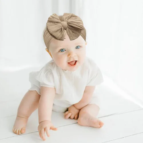 Miniatura 6 de CÉLLOT 6 piezas de diademas con lazos para bebé, diademas de nailon, accesorios para el pelo con lazos para bebé niña, esenciales para recién Caqui