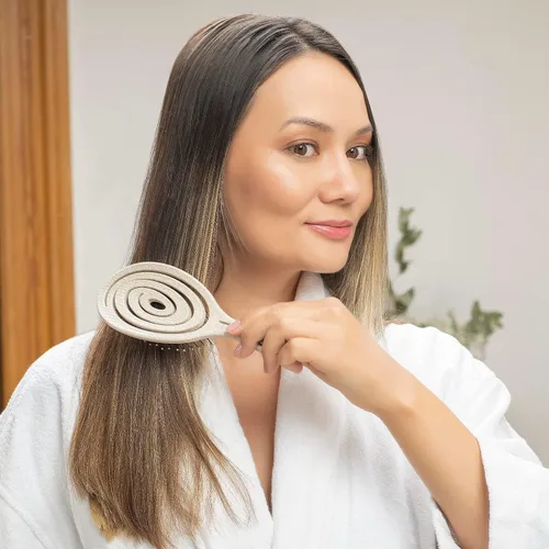 Miniatura 6 de Ninabella Cepillo desenredante para cabello para mujeres y hombres, no tira, cepillos alisadores para cabello liso y rizado, cepillo único en Crema