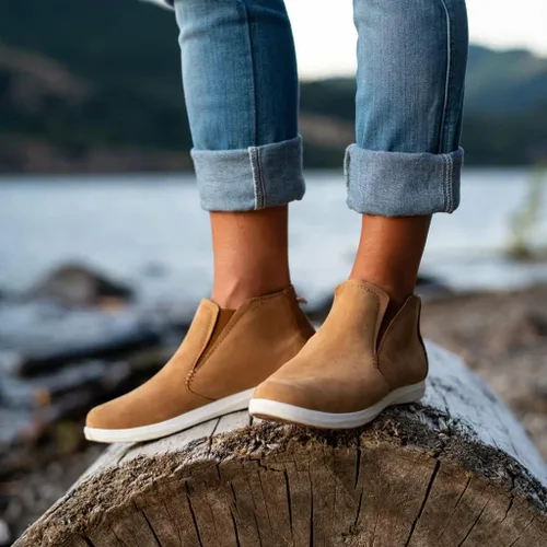 Miniatura 6 de OLUKAI Hawai'iloa Manu Hope - Botines para mujer, suaves y cómodos, impermeables, de cuero de grano completo, paneles elásticos para ajuste