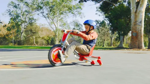Miniatura 6 de Razor RipRider 360 Triciclo con ruedas para niños a partir de 5 años y Razor FlashRider 360 Triciclo con ruedas