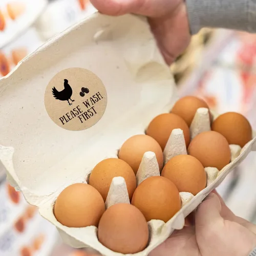 Miniatura 5 de AnyDesign 500 calcomanías redondas de huevos frescos de granja de 2 pulgadas, etiquetas redondas de huevos de gallina de granja, papel kraft marrón