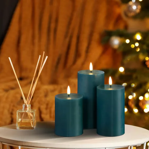 Miniatura 6 de Velas sin llama azules de pilar con control remoto, velas parpadeantes de Navidad LED de cera operadas por batería, juego de 3 unidades Verde