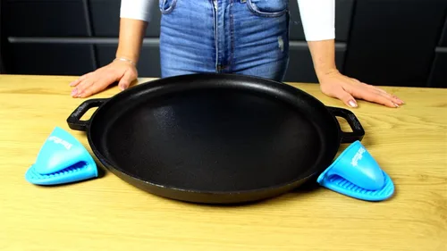 Miniatura 7 de Sartén de Pizza Redonda/Plancha de Hierro Fundido de 16 Pulgadas por StarBlue con Asas de Silicona GRATIS y Libro Electrónico de 30 Recetas – Comal