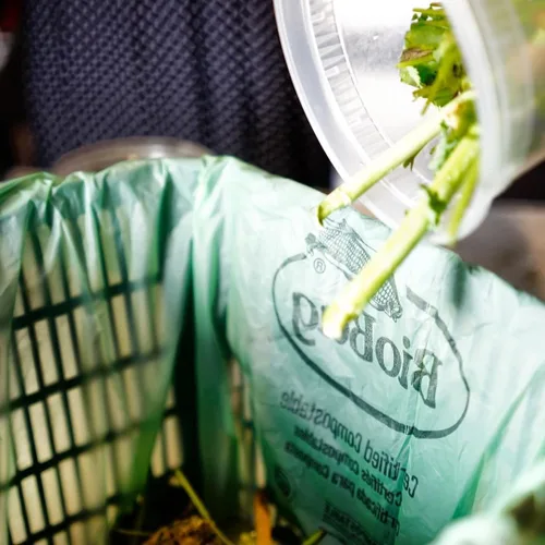 Miniatura 4 de BioBag Contenedor de compostaje de cocina para encimera y 25 bolsas compostables certificadas de 3 galones, aprobadas por BPI y ASTM D6400