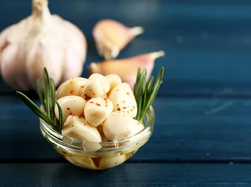 Miniatura 4 de Green Jay Gourmet Dientes de ajo en escabeche en un frasco – Ajo asiático en escabeche – Bulbos de ajo fresco para cocinar – Ingredientes naturales