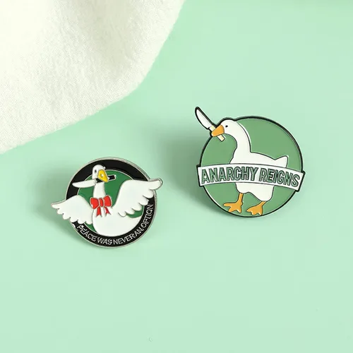 Miniatura 2 de LUKGELYAM Lindos alfileres esmaltados de dibujos animados, broche de solapa para mochila, chaquetas, divertidos alfileres de tigre para regalo