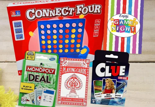 Miniatura 2 de Game Night Cesta de regalo para familiares, niños, adolescentes y adultos. Juego de cartas y juegos clásicos 4 en una fila, caja de regalo de dulces