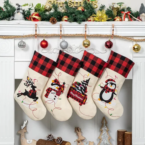 LUBOT Juego de 4 medias de Navidad grandes para la familia, 20 pulgadas, silueta de búfalo rojo a cuadros para colgar en la chimenea, decoración de