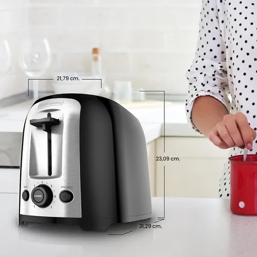Miniatura 9 de BLACK+DECKER Tostadora de 2 rebanadas, TR1278BD, ranuras extra anchas, 7 configuraciones de tostado, 850 vatios, botones para pan congelado y Negro