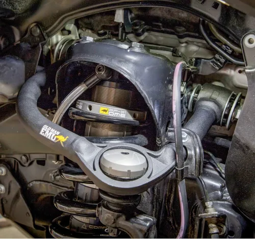 Miniatura 2 de OME UCA0004 Brazos de control superior para Toyota Prado serie 120 y serie 150 de Old Man Emu