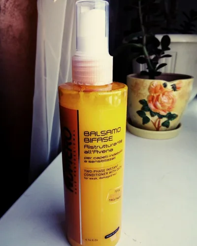 Miniatura 4 de Brelil Numero Instant - Acondicionador de avena bifásico para el cabello, 6.8 fl oz./6.7 fl.oz.