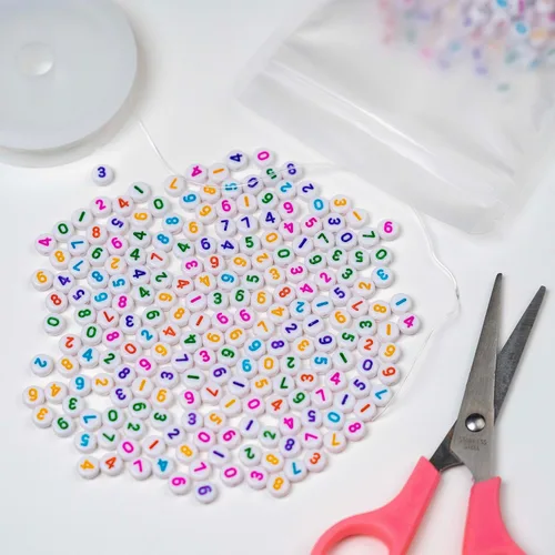 Miniatura 5 de Melius - 500 cuentas acrílicas de números para hacer joyas, collares DIY, llaveros, pulseras (4x7 redondas, coloridas)