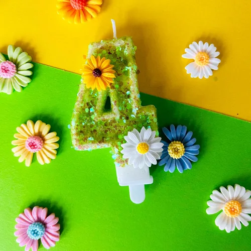 Miniatura 3 de Velas de pastel de cumpleaños 4, velas verdes número 4 con margarita, perfectas para fiestas de cumpleaños o celebraciones de vacaciones