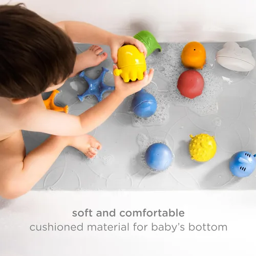 Miniatura 8 de Ubbi - Alfombrilla de baño acolchada antideslizante para bebé, con potentes ventosas, accesorios esenciales para el tiempo del baño del bebé, gris