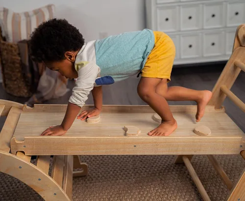 Miniatura 2 de Avenlur Hazel - Gimnasio de escalada interior 5 en 1, juego de escalada Waldorf y Montessori con escalera triangular, rampa de escalada, escalador