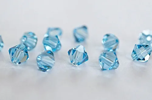 Miniatura 75 de 100 piezas auténticas Preciosa de 3 mm (0,12 pulgadas) cuentas sueltas de cristal bicono facetado pequeño amatista púrpura compatibles con cristales