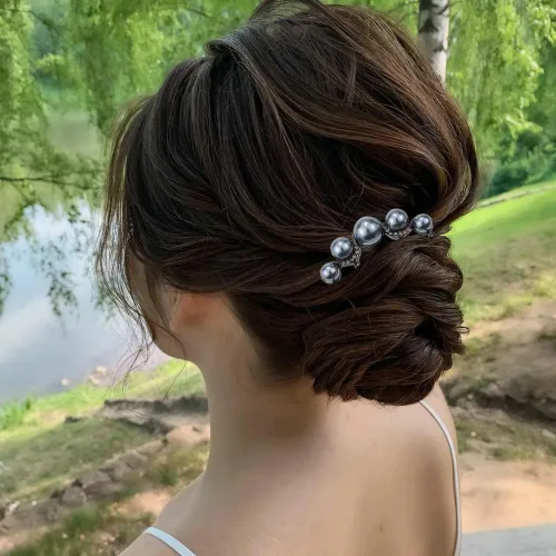 Miniatura 5 de Paquete de 4 horquillas para el cabello retorcidas de perlas, peines laterales en forma de U de perlas, palillos de pelo de 4 puntas, pinzas
