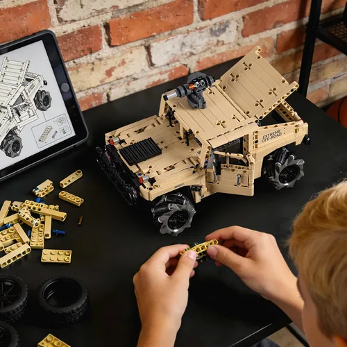 Miniatura 4 de UNCLE BRICK Kit de construcción de coche técnico blindado Hummer a control remoto 4WD, vehículo de rueda mecánica de control remoto de conducción