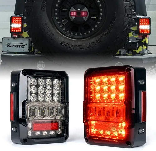 Xprite luces traseras LED compatibles con Jeep Wrangler JK JKU Rubicon Sahara Sport 07-18, lente transparente de 4D, luz de freno, señal de