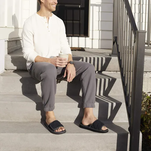 Miniatura 3 de Dearfoams Pantuflas de rizo de espuma viscoelástica ajustables para hombre y exterior