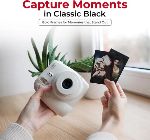 Miniatura 4 de FUJIFILM Película instantánea Instax Mini negra (20 disparos) + 4 pilas AA + paño de limpieza de microfibra BluebirdSales - Paquete de fotografía