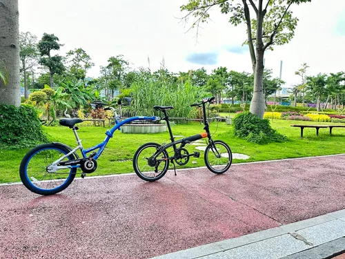 Miniatura 3 de Enganche de repuesto para remolque de bicicleta WeeRide Kazam co-Pilot Kids